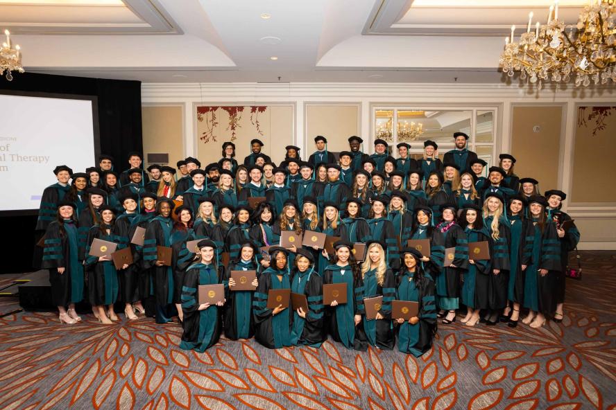 2023 DPT Boston graduating class photo