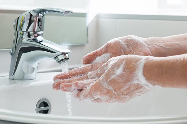 Handwashing vs Hand Sanitizer -What's the Difference?