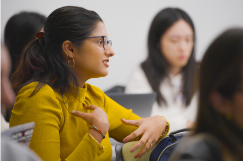 Tufts MPH student articulating in class